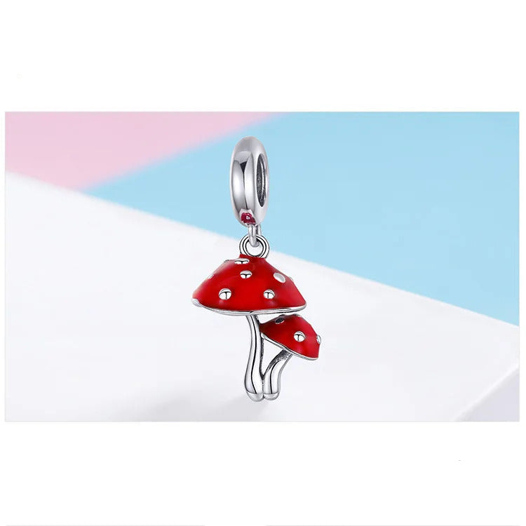 Charm-Anhänger „Roter Pilz“ aus 925er Sterlingsilber – kompatibel mit Pandora